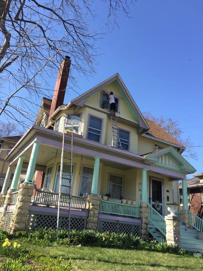 Scarlett House Victorian B & B Janesville Exteriör bild